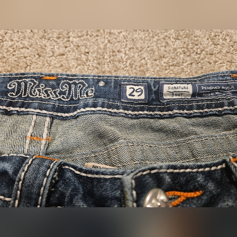 Miss Me Signature Boot Cut - Picture 6 of 6
